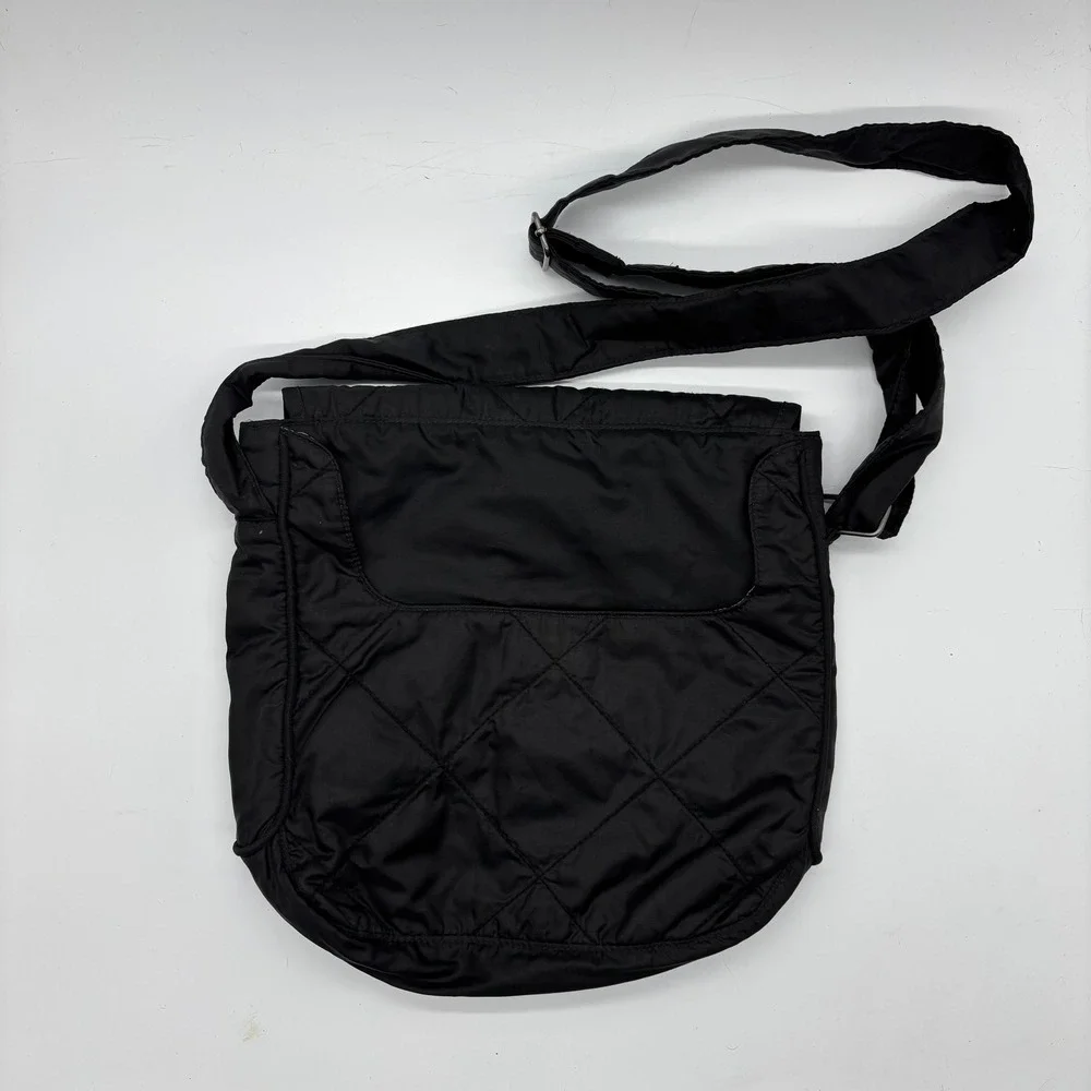The North Face Black Quilted Messenger Bag Crossbody Shoulder Travel Satchel